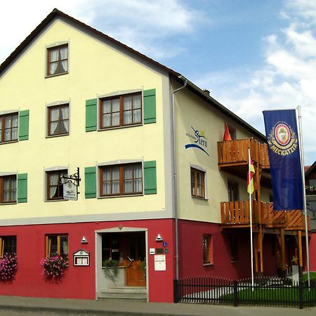 Hotel Pension Stern Bad Buchau Exteriör bild