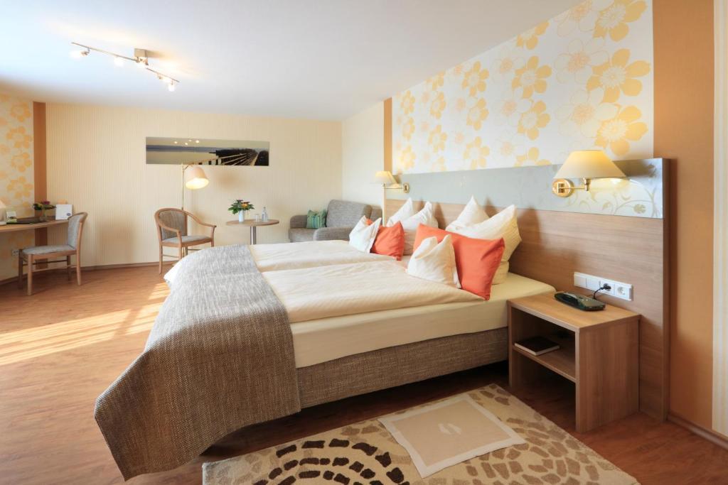 Hotel Pension Stern Bad Buchau Rum bild