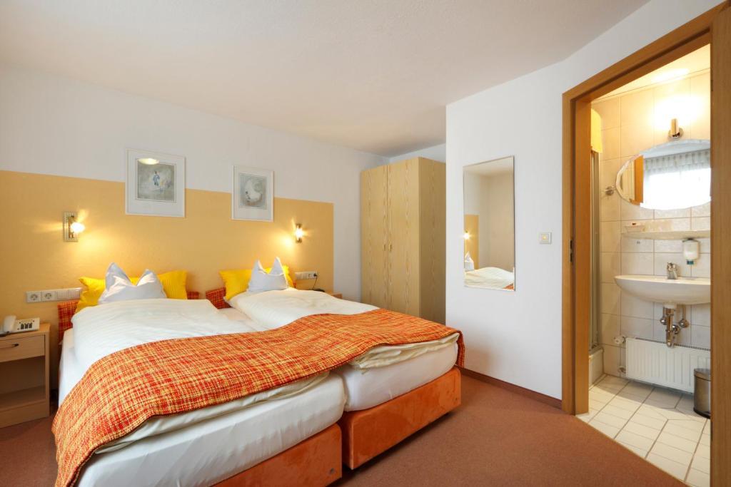 Hotel Pension Stern Bad Buchau Rum bild